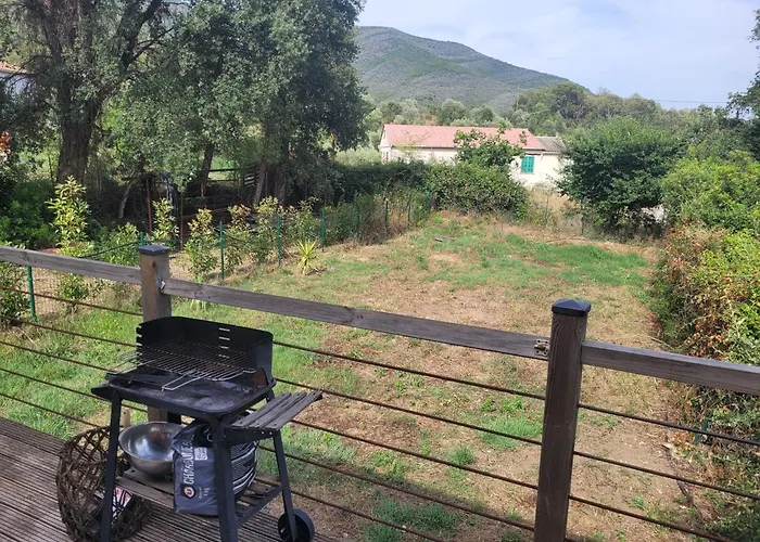 Le De Julia Villa Vignale